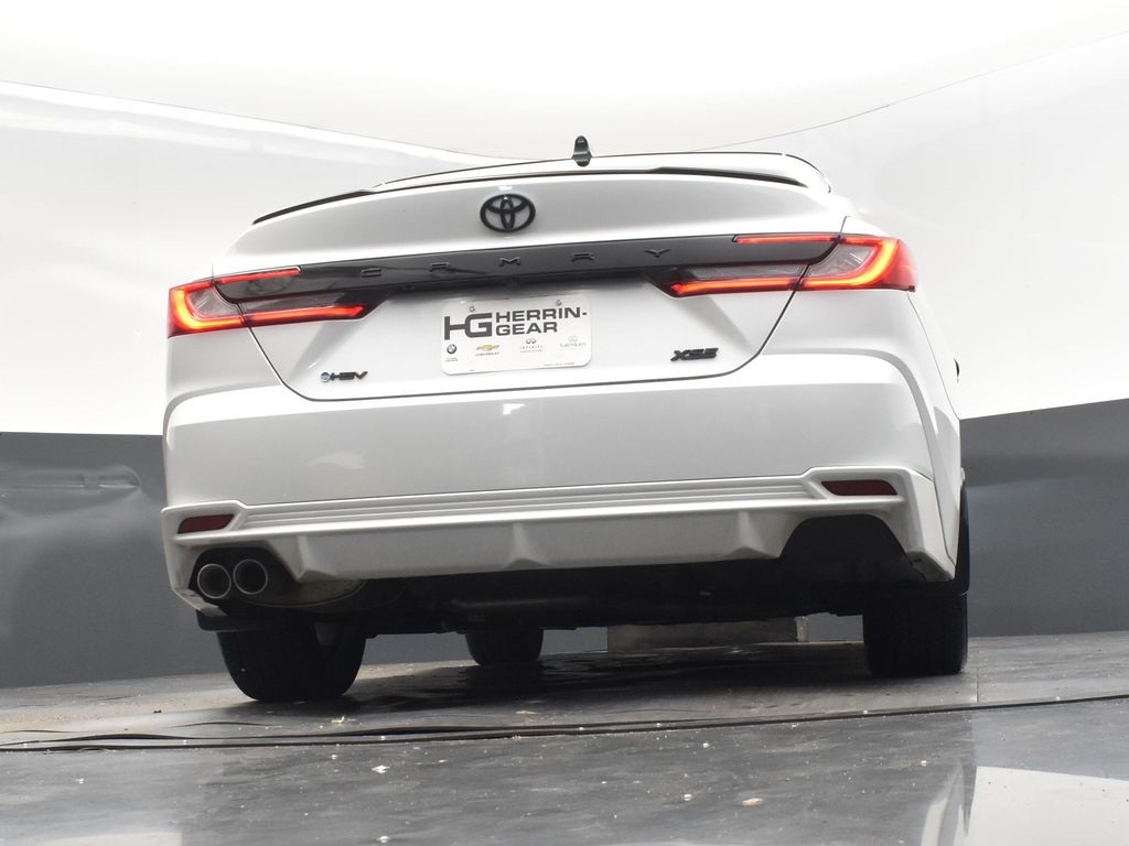 2025 Pearl Toyota Camry XSE FWD Sedan