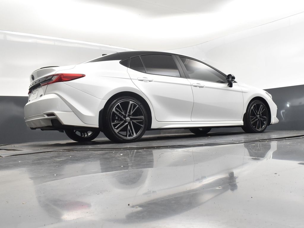 2025 Pearl Toyota Camry XSE FWD Sedan