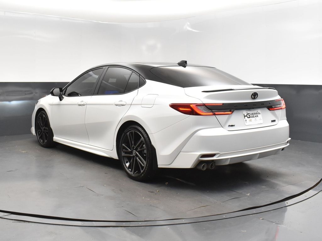 2025 Pearl Toyota Camry XSE FWD Sedan