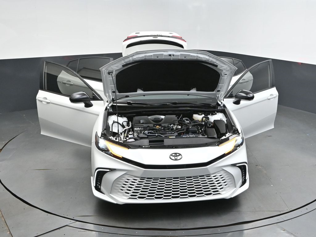 2025 Pearl Toyota Camry XSE FWD Sedan