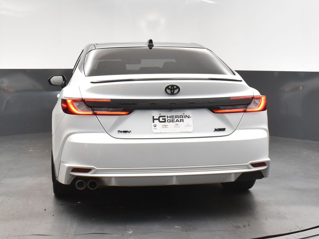 2025 Pearl Toyota Camry XSE FWD Sedan