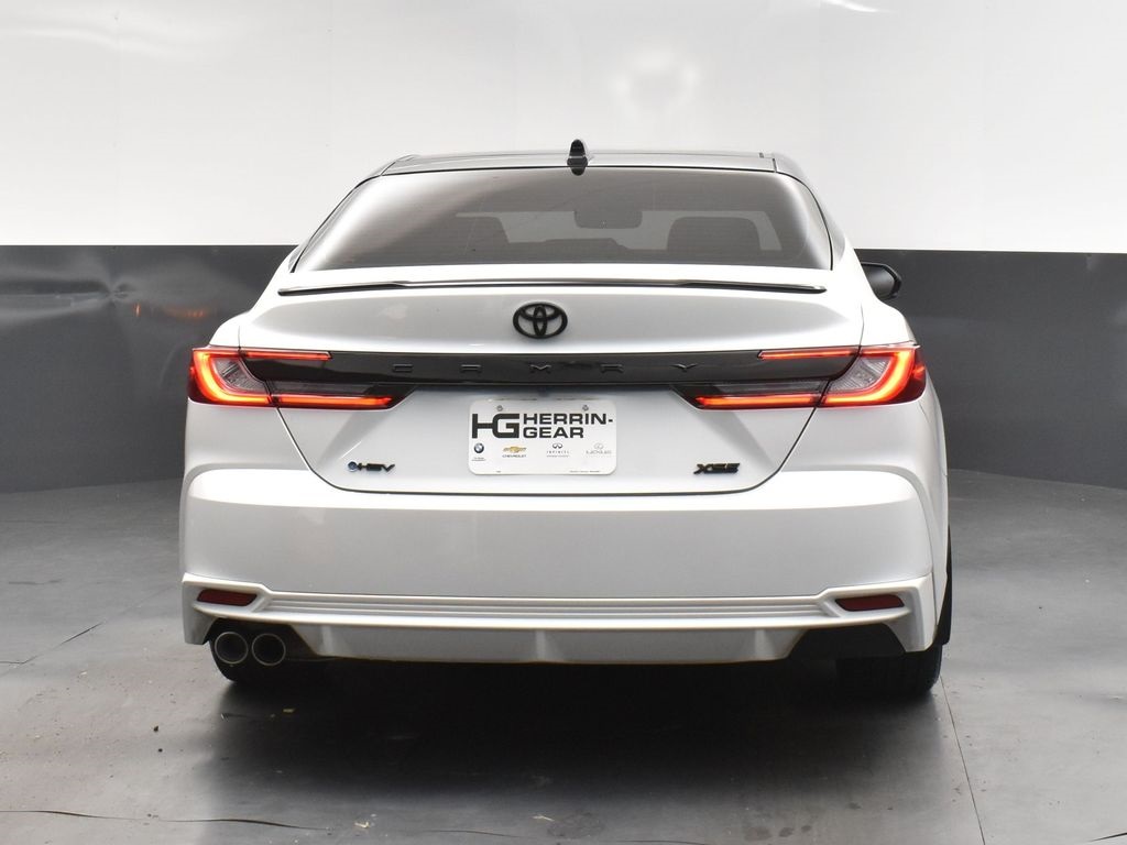 2025 Pearl Toyota Camry XSE FWD Sedan