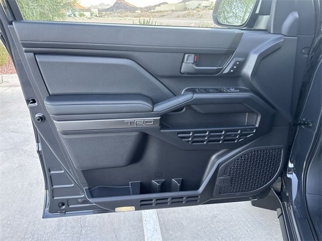 2025 Toyota 4Runner TRD Sport Premium photo 9