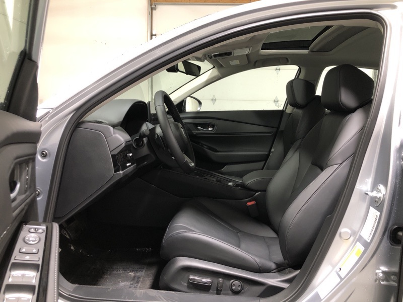 New 2025 Honda Accord Hybrid Sedan