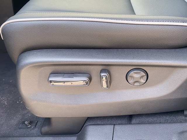 new 2026 Honda Odyssey car, priced at $48,951