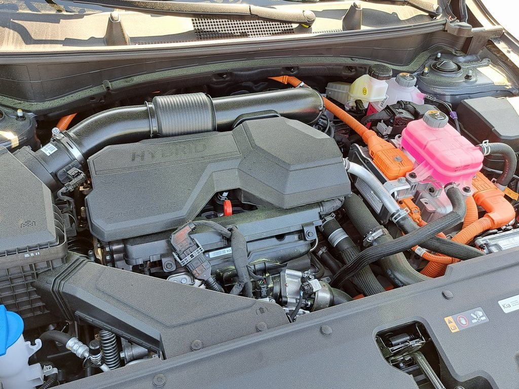 2025 Kia Sportage Hybrid LX SUV AWD 15