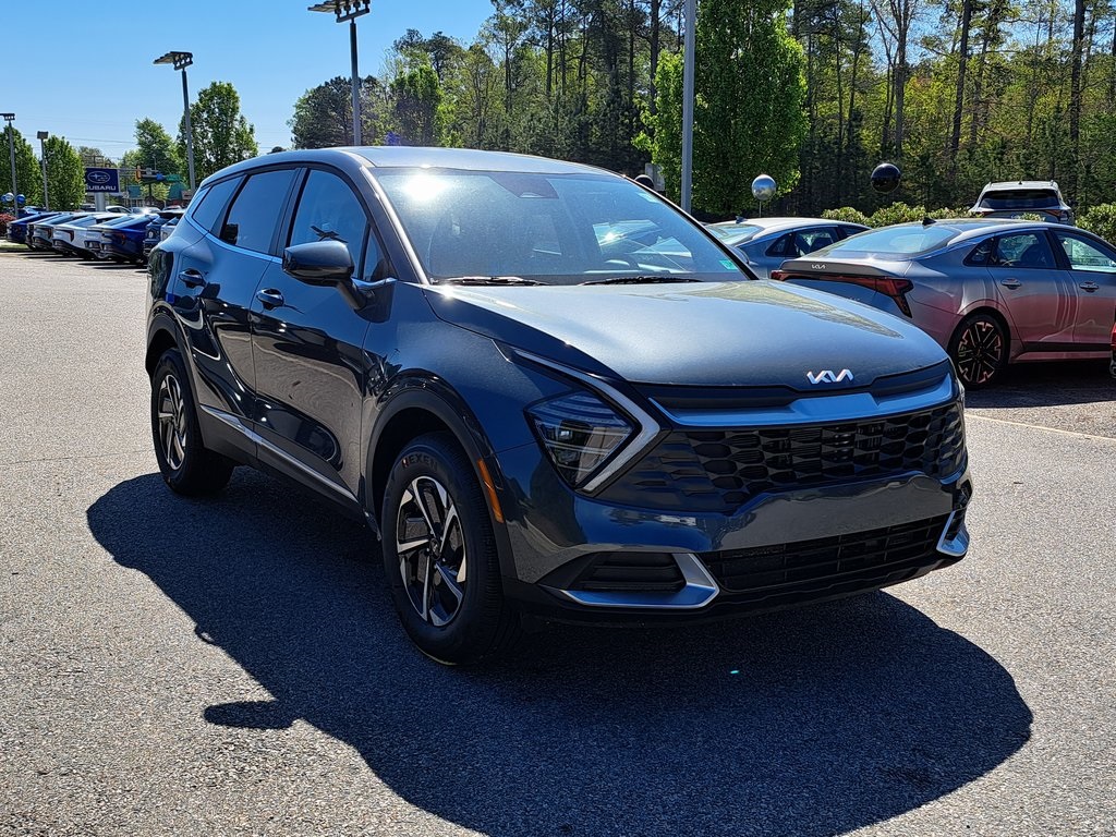 2025 Kia Sportage Hybrid LX SUV AWD 3