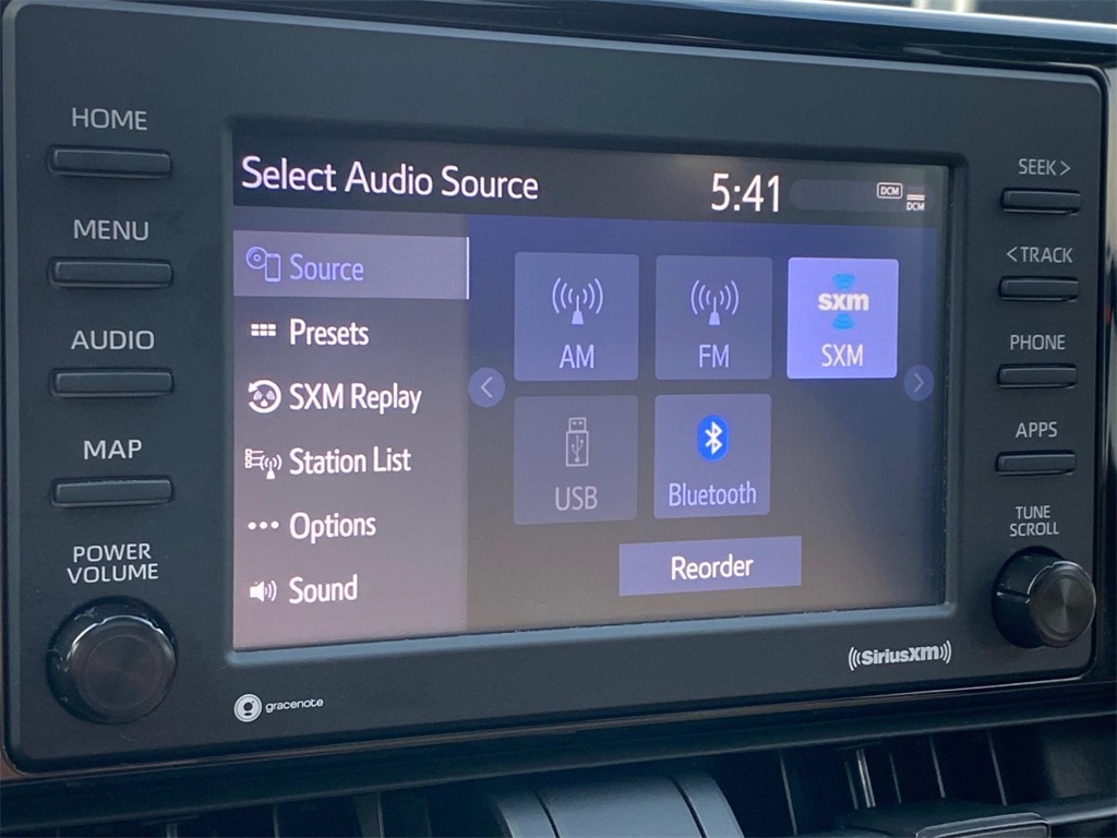 2021 Toyota RAV4 XLE photo 34