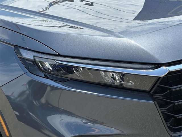 2025 Honda CR-V LX photo 4