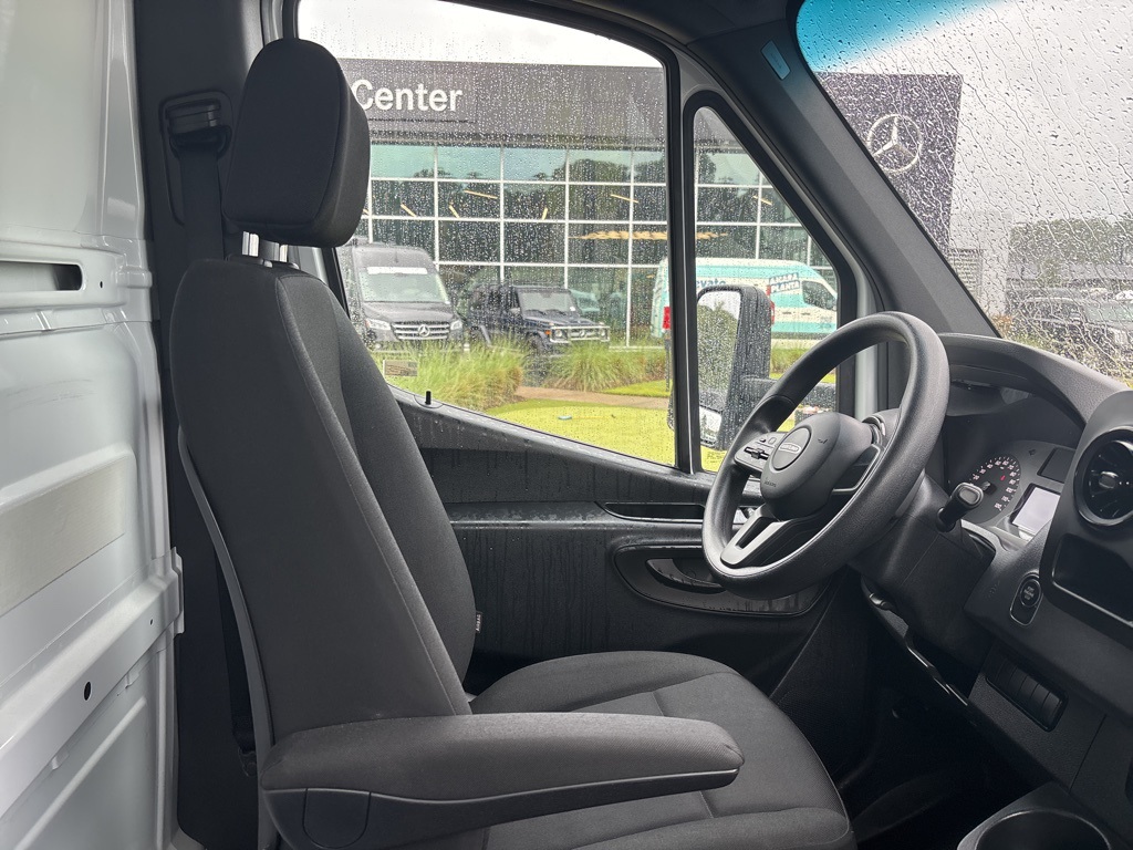 Used 2021 Freightliner Sprinter 3500XD DRW RWD Box Truck for sale #SP1438R - photo 37