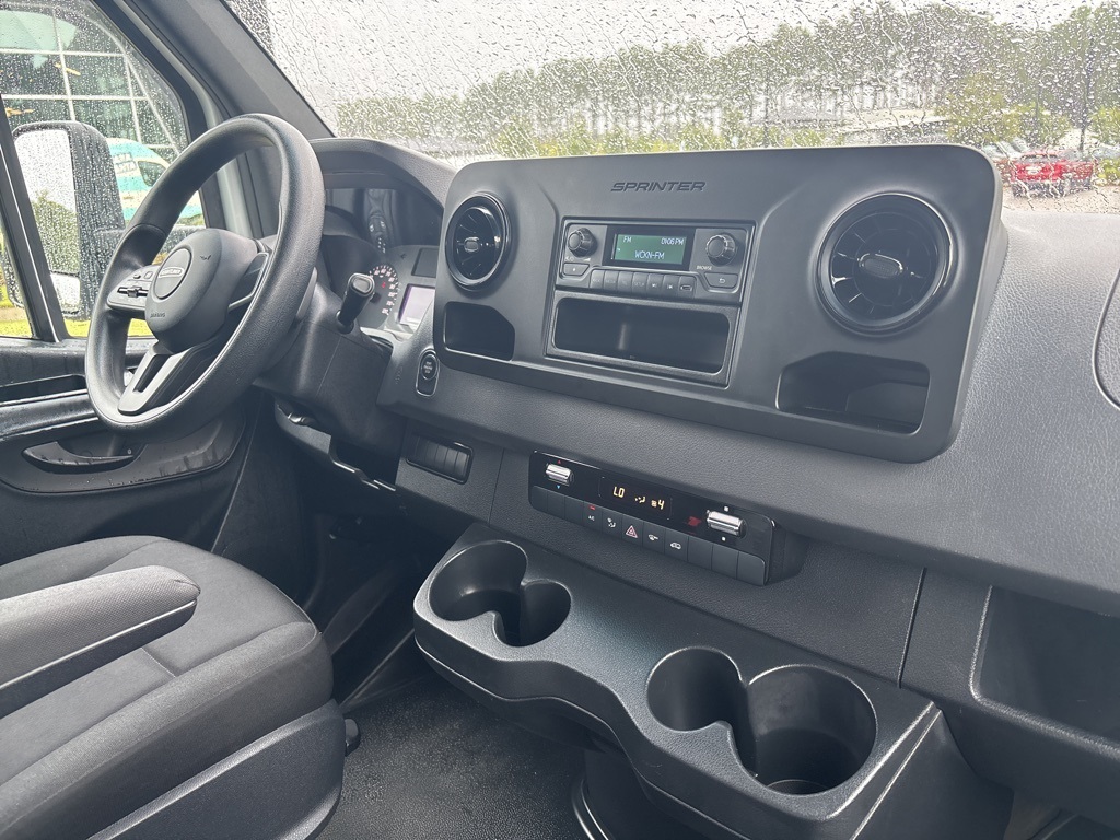 Used 2021 Freightliner Sprinter 3500XD DRW RWD Box Truck for sale #SP1438R - photo 38