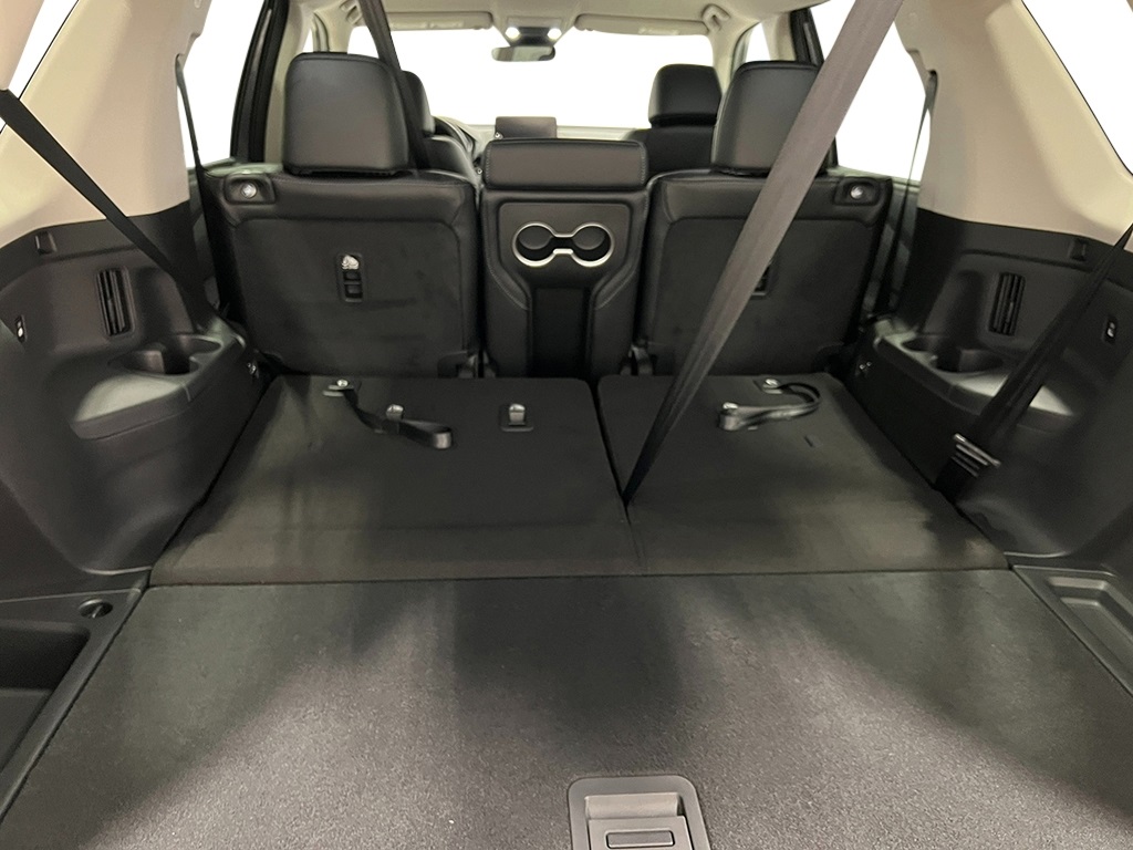 2025 Honda Pilot EX-L SUV AWD 33