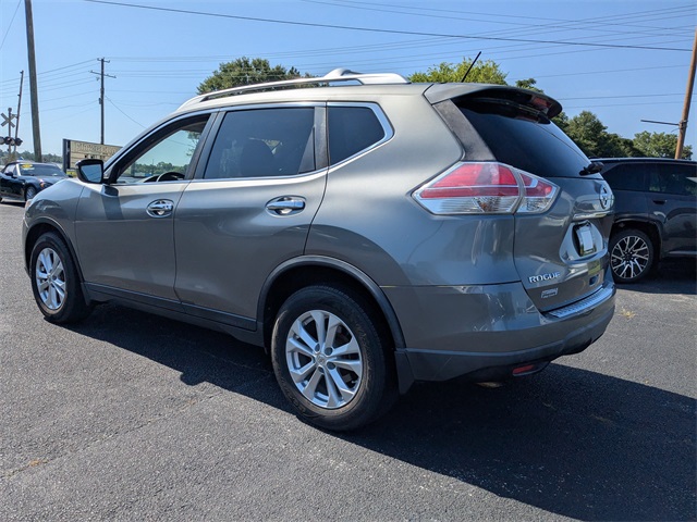 2016 Nissan Rogue SV