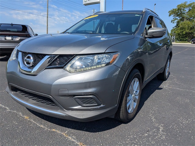 2016 Nissan Rogue SV