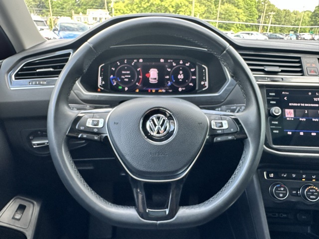2020 Cardinal Red Metallic Volkswagen Tiguan 2.0T SEL AWD SUV