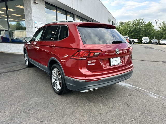 2020 Cardinal Red Metallic Volkswagen Tiguan 2.0T SEL AWD SUV