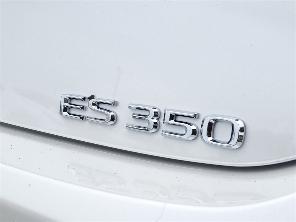 new 2025 Lexus ES car, priced at $49,694