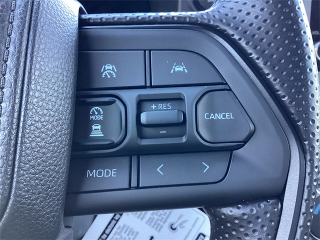 2025 Toyota Tacoma SR photo 18