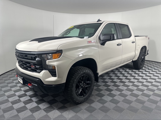 2026 Chevrolet Silverado 1500 Custom Trail Boss photo 4