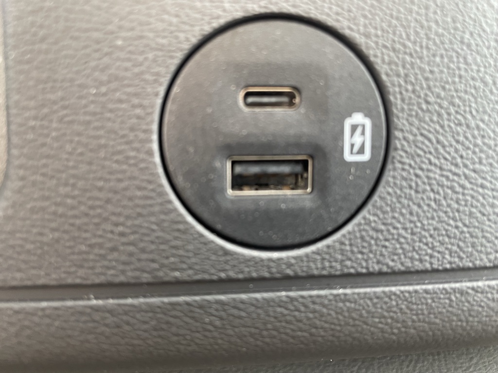 2024 Ford E-450 photo 7
