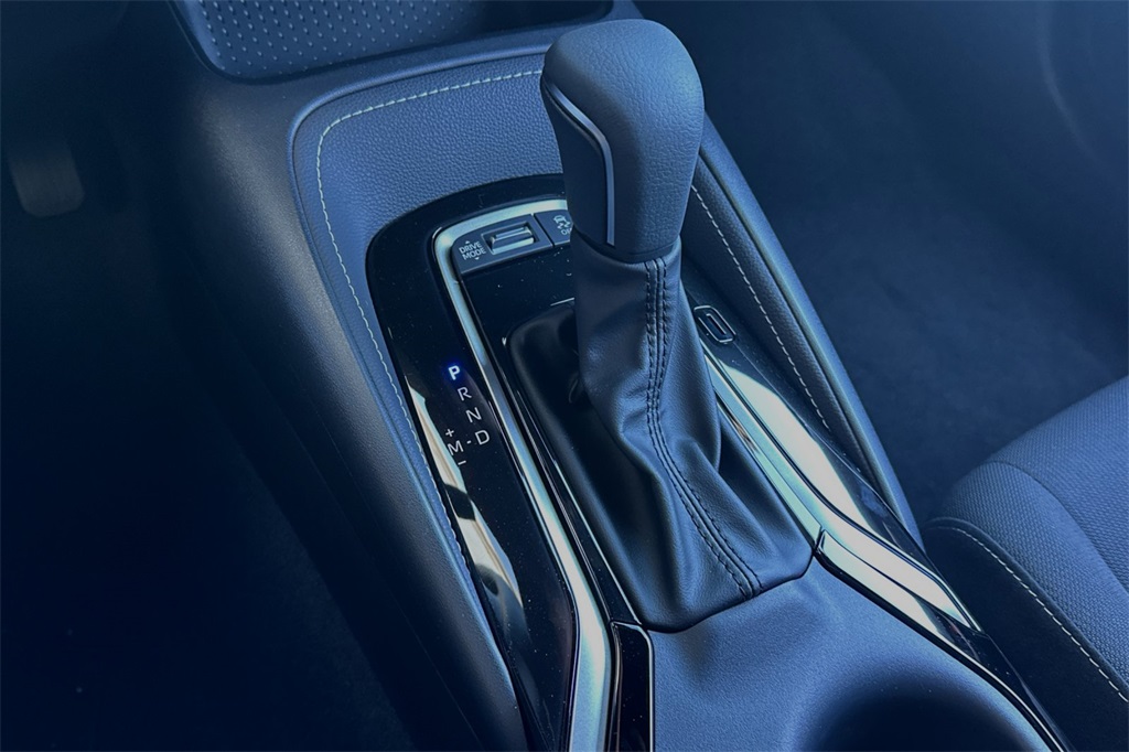 2025 Toyota Corolla SE photo 16
