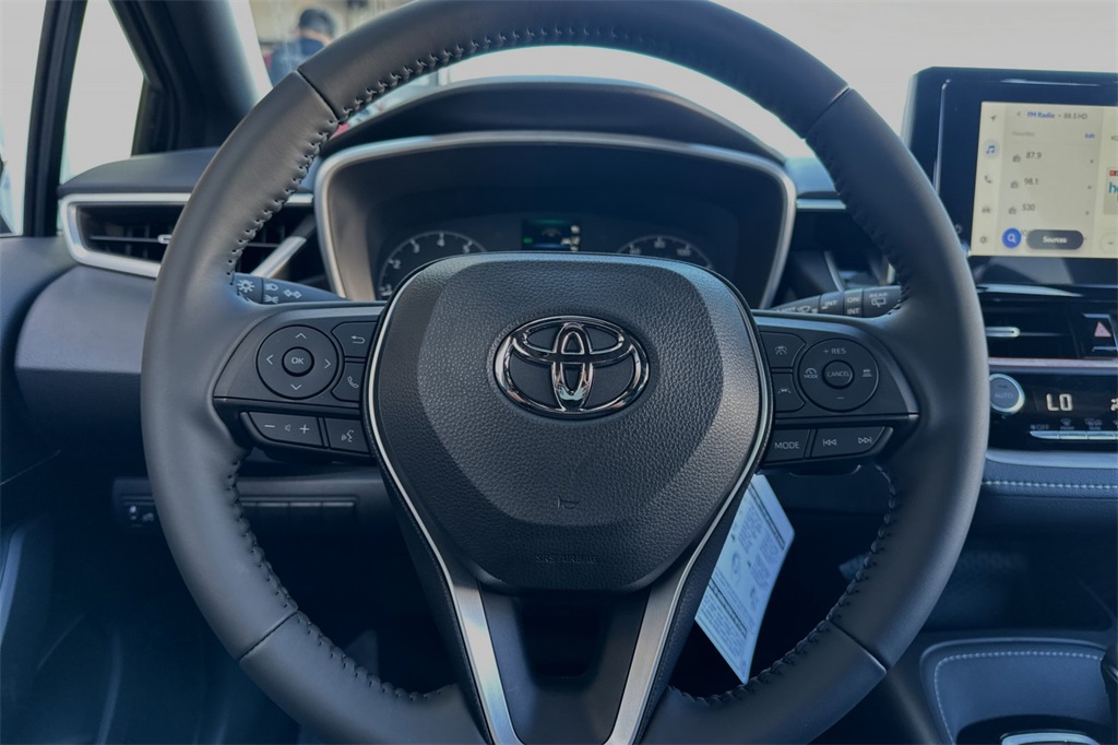 2025 Toyota Corolla SE photo 18