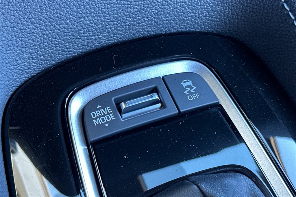 2025 Toyota Corolla SE photo 20