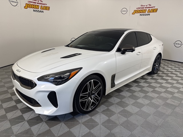 2022 Snow White Pearl Kia Stinger GT2 RWD Sedan