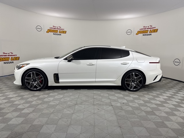 2022 Snow White Pearl Kia Stinger GT2 RWD Sedan