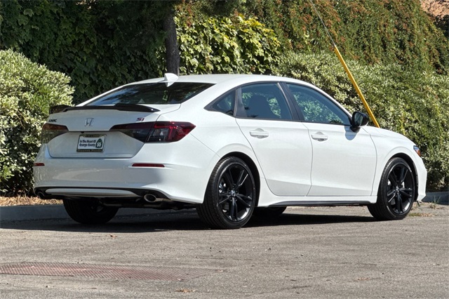 2026 Honda Civic Si photo 2