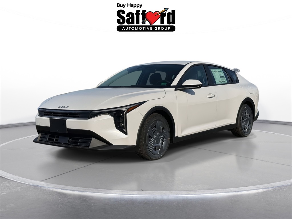 2025 Kia K4 LX's photo