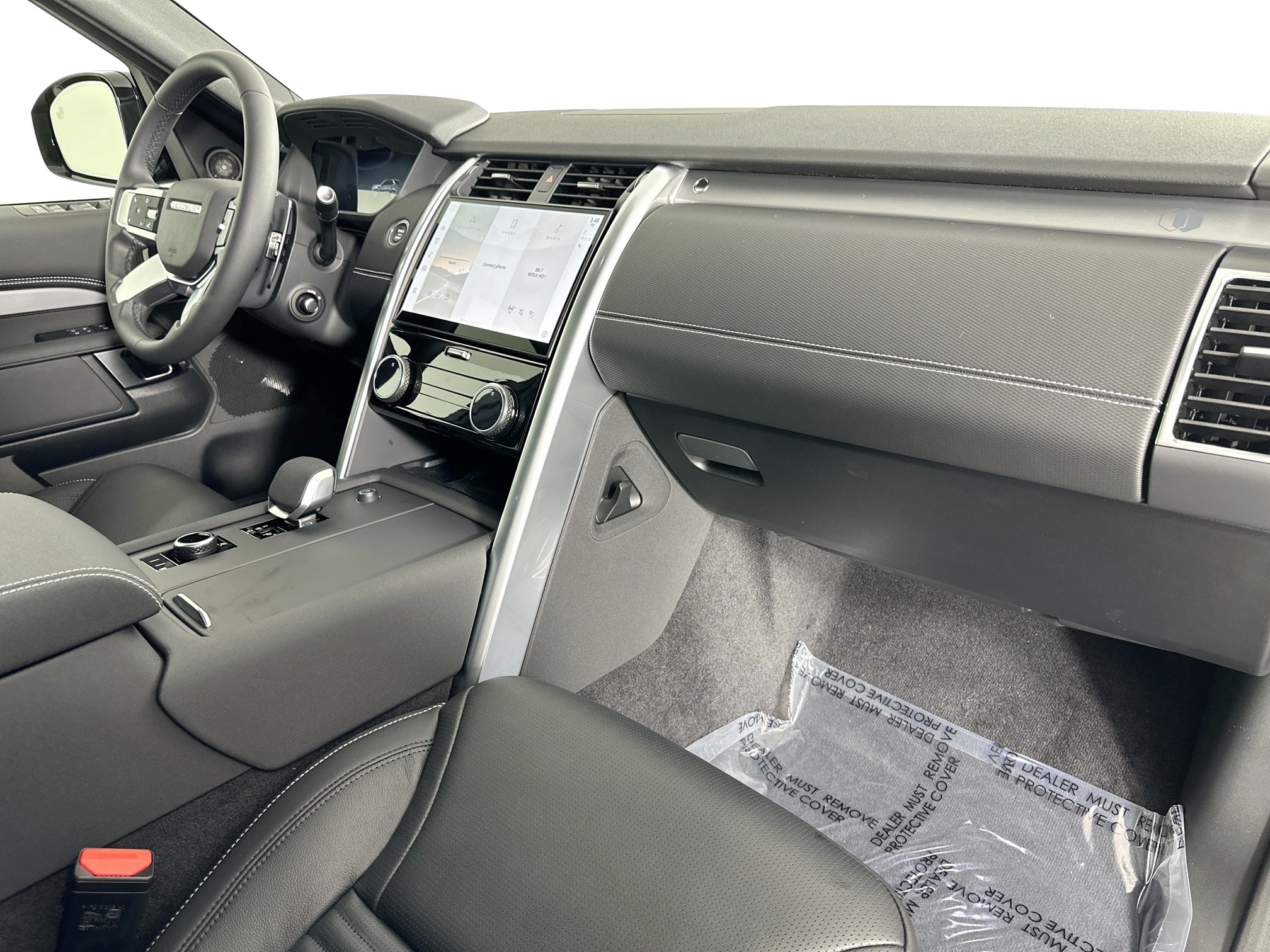 new 2026 Land Rover Discovery car, priced at $75,281