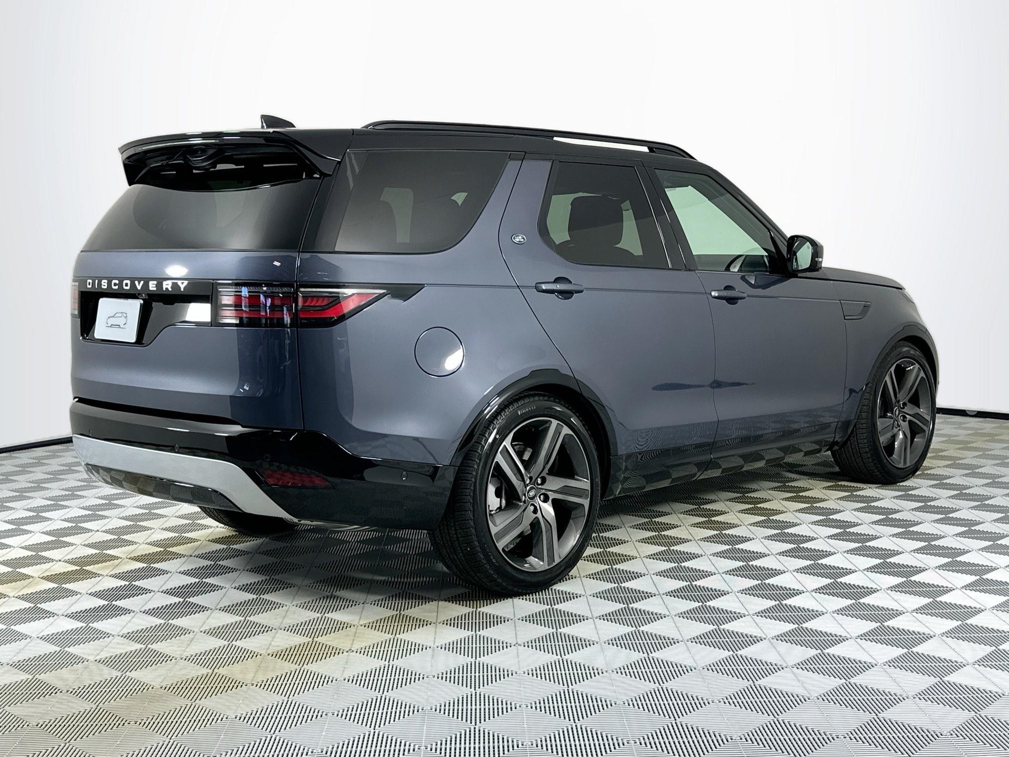 new 2026 Land Rover Discovery car, priced at $75,281