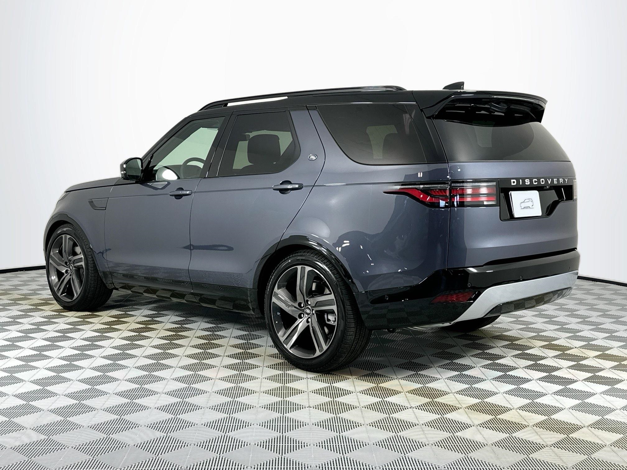 new 2026 Land Rover Discovery car, priced at $75,281