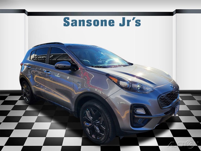 2020 Kia Sportage S's photo