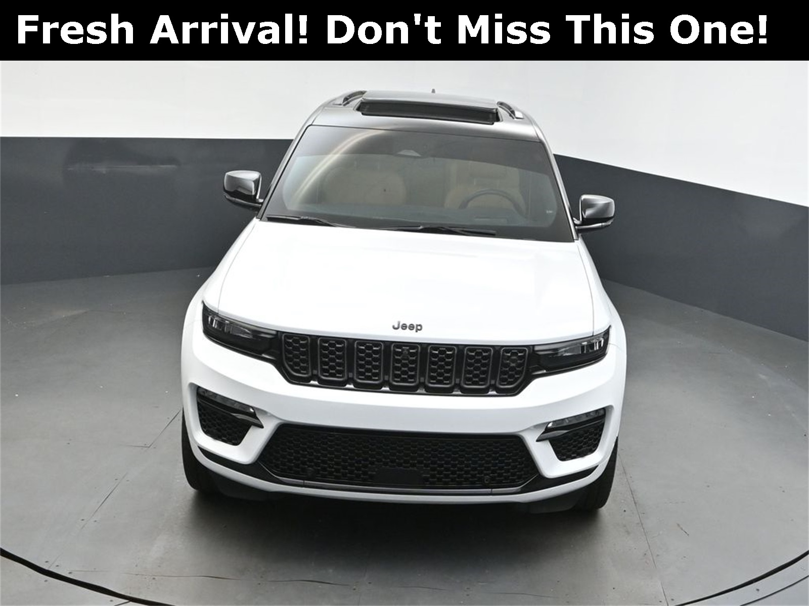 2024 Bright White Clearcoat Jeep Grand Cherokee Summit 4X4 SUV
