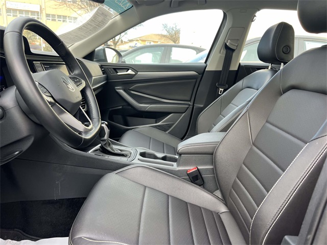 used 2023 Volkswagen Jetta car, priced at $22,154