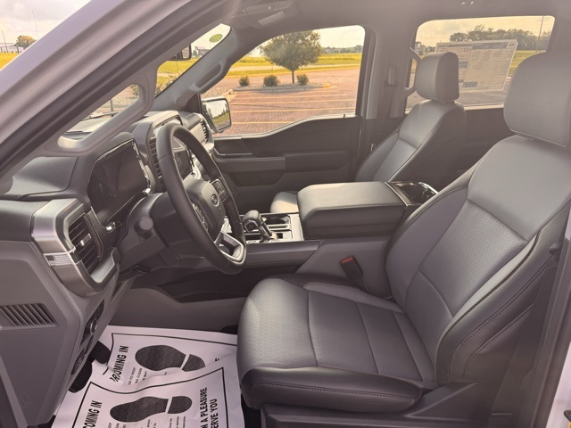 2025 Ford F-150 Lariat photo 11