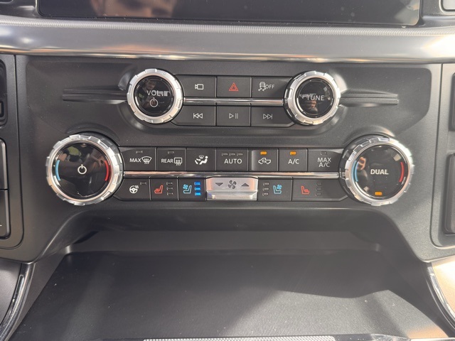2025 Ford F-150 Lariat photo 18