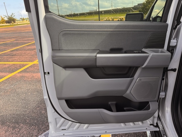 2025 Ford F-150 Lariat photo 23