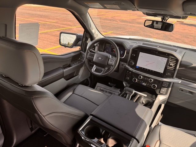 2025 Ford F-150 Lariat photo 29