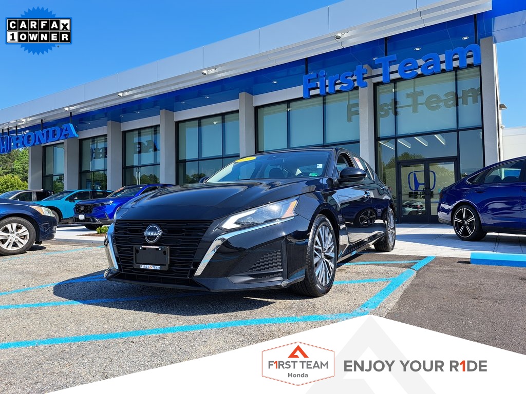 2023 Nissan Altima 2.5 SV Sedan 4 Dr. FWD