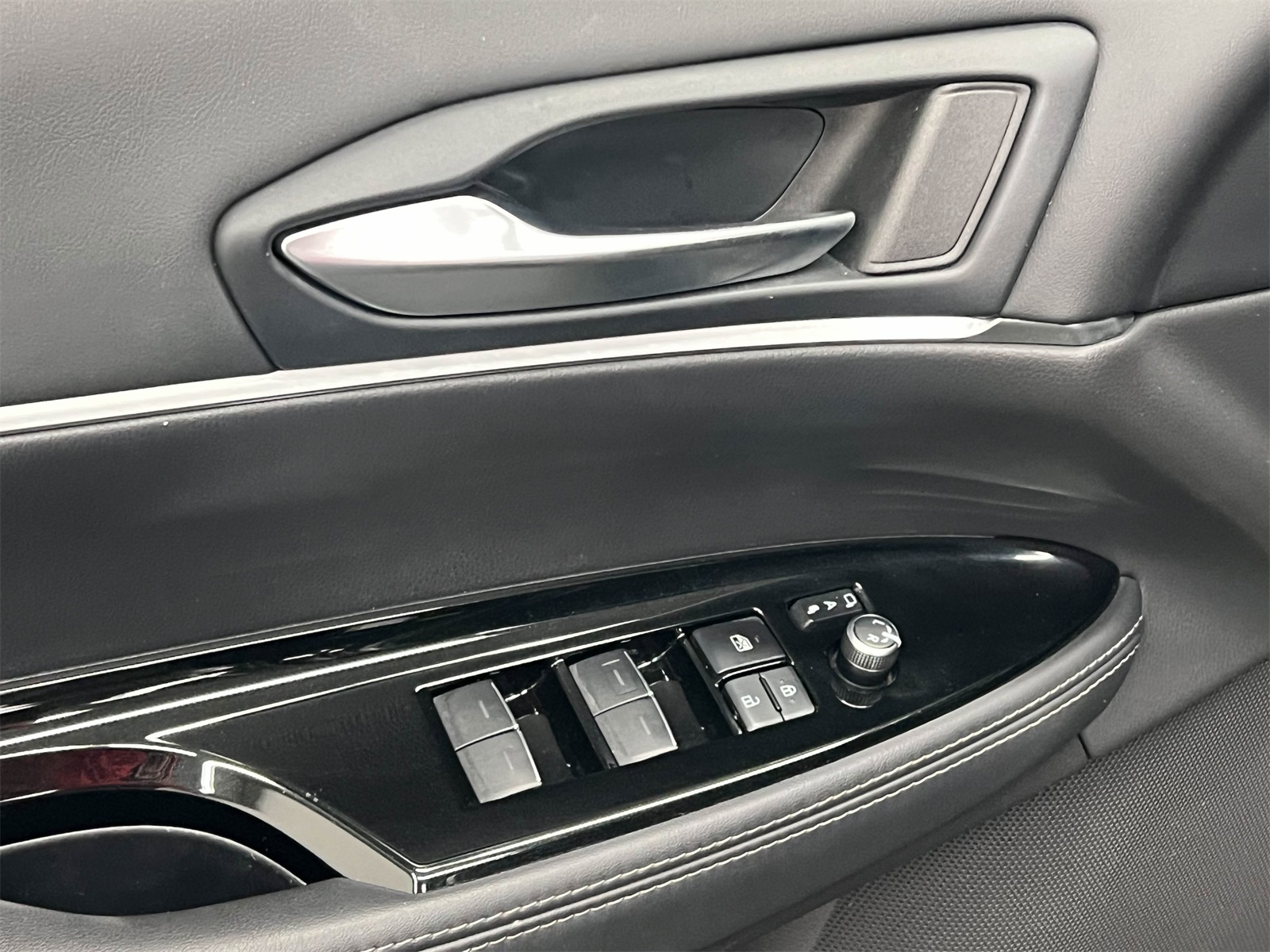 used 2022 Toyota Mirai car, priced at $12,888