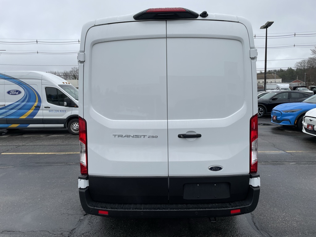2025 Ford Transit Van photo 3