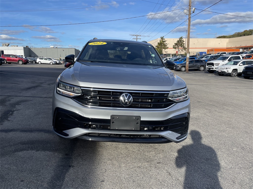 Used 2024 Volkswagen Tiguan SUV