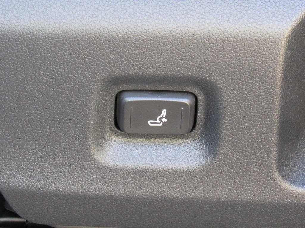 2025 Toyota Tacoma TRD Sport Double Cab photo 14