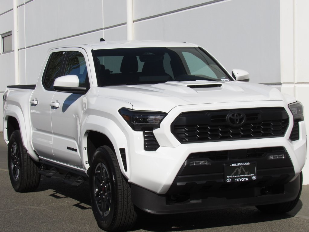 2025 Toyota Tacoma TRD Sport Double Cab photo 2