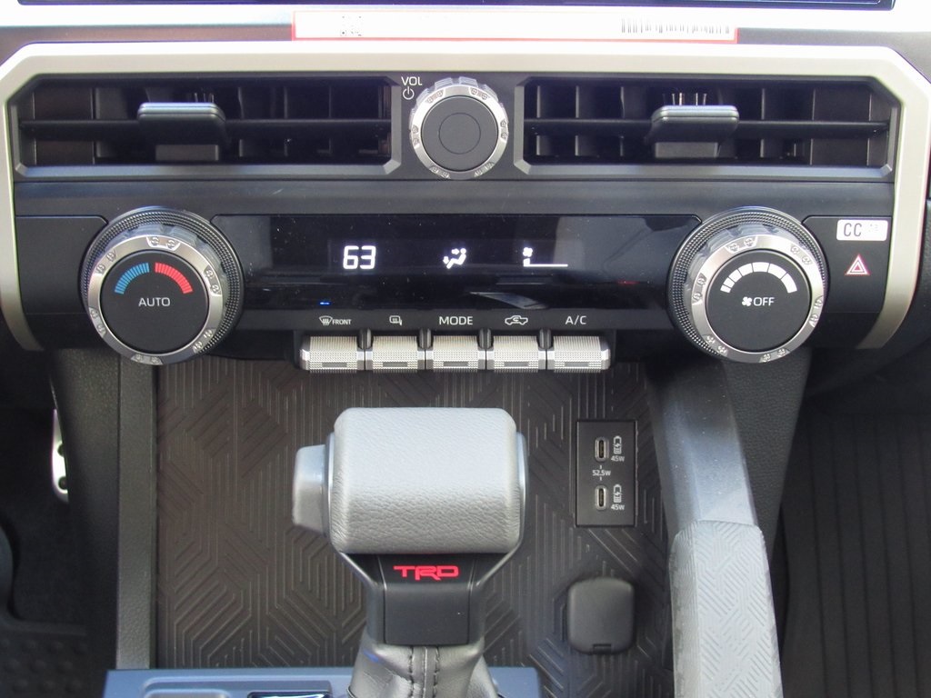 2025 Toyota Tacoma TRD Sport Double Cab photo 27