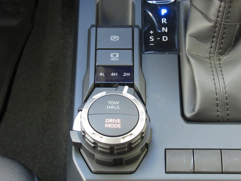 2025 Toyota Tacoma TRD Sport Double Cab photo 28