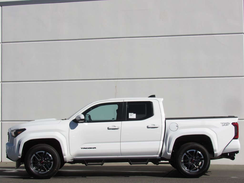 2025 Toyota Tacoma TRD Sport Double Cab photo 4